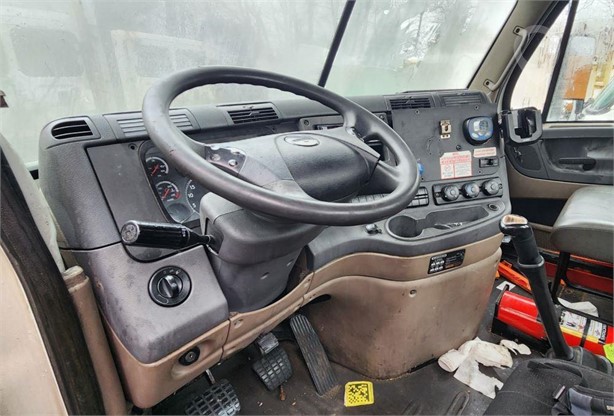 2012 FREIGHTLINER CASCADIA 113 Used Other Truck / Trailer Components for sale