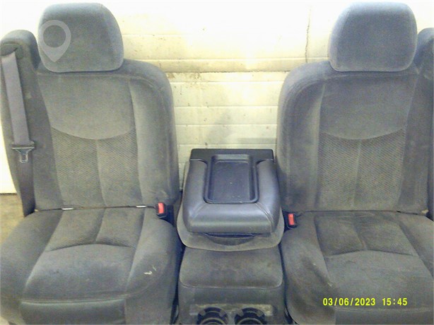 2004 CHEVROLET Used Seat Truck / Trailer Components auction results