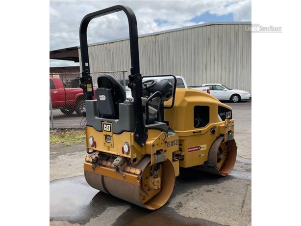 2016 CATERPILLAR CB24B Used Mixte en vente
