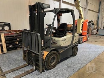 CROWN C5 1050-50 Used Pneumatic Tire Forklifts for sale