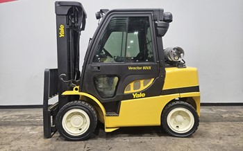 2013 YALE GLP080VX Used Pneumatic Tire Forklifts for sale