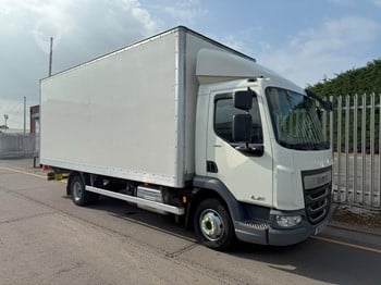 A 2022 DAF LF180 box truck parked in a lot.