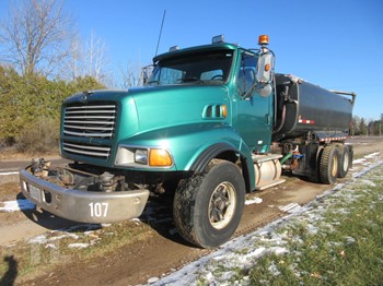 1998 FORD L9000 Used Water Tank Trucks for sale