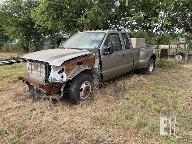 2002 FORD POWERSTROKE V8 DIESEL TRUCK 1FTWX32F Used Other upcoming auctions
