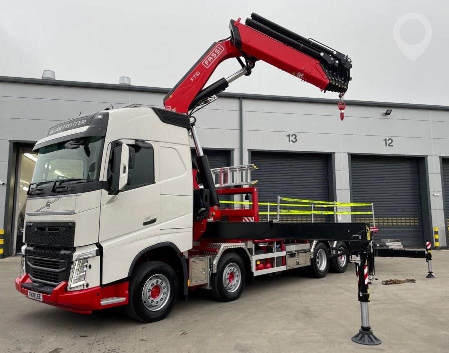 2026 VOLVO FH460 Crane Truck parked outdoors.