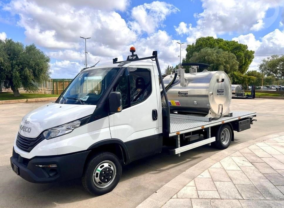 A 2025 Iveco Daily 35C18 beavertail van parked outdoors.