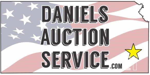 Daniels Online Auction Service logo