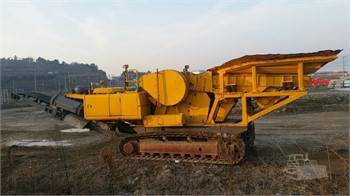 KOMATSU BR350 Construction Equipment For Sale - 4 Listings 
