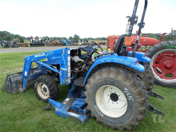 NEW HOLLAND TC33 Dismantled Machines in Downing, Wisconsin | TreeTrader.com