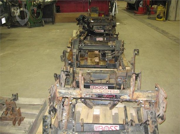 BOSS Used Plow Truck / Trailer Components for sale