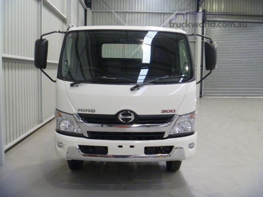 2022 Hino 300 Series 921 Cab Chassis truck for sale Hino 2022 Hino 300 Series 921 Cab Chassis truck for sale Hino