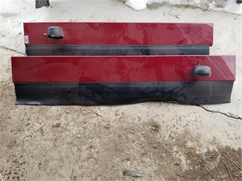 2011 FREIGHTLINER Used Body Panel Truck / Trailer Components for sale
