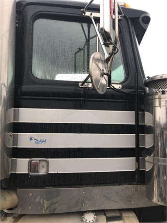 1987 WESTERN STAR Used Door Truck / Trailer Components for sale