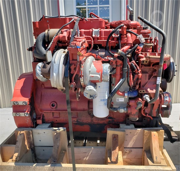 2012 CUMMINS ISC8.3 Used Engine Truck / Trailer Components for sale