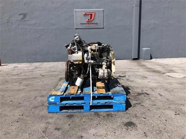 2008 MITSUBISHI 4M50 Used Engine Truck / Trailer Components for sale