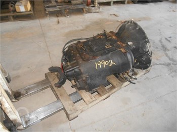 2000 ROCKWELL RMX9166 Used Transmission Truck / Trailer Components for sale