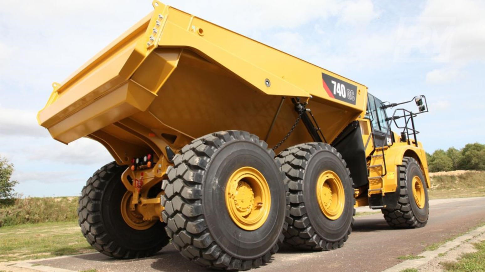 Cat Introduces The 740 GC Articulated Dump Truck RentalYard Blog