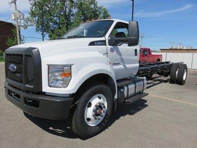 Ford F650 Trucks For Sale In Illinois 19 Listings Truckpaper