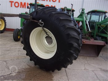 2019 AULICK IND 30.5 X 32 TIRE & RIM ASSEMBLY Used Other for sale