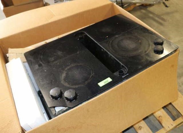 Jenn Air Electric Counter Top Flat Range Lawler Auction Company