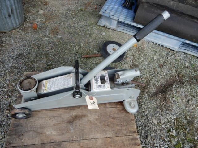 Small 2 Ton Hydraulic Floor Jack W Handle Bid N Buy Realty