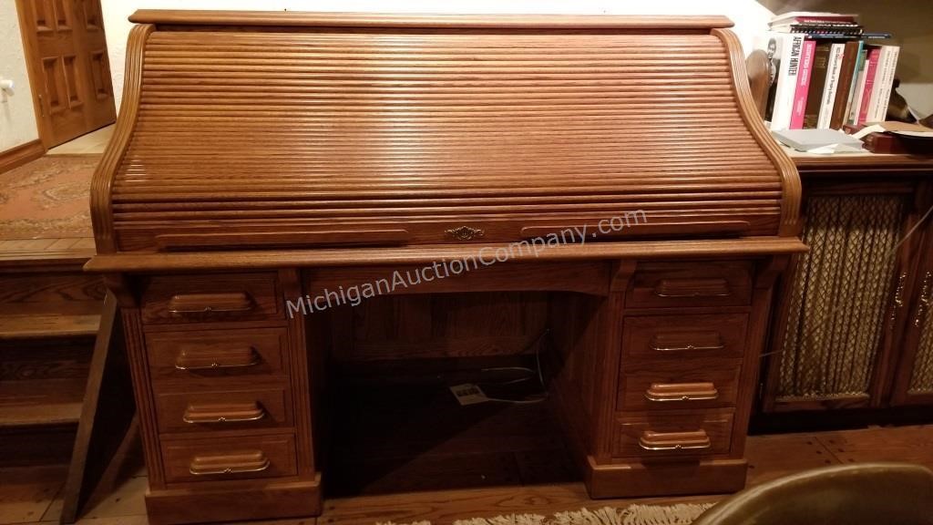 Beautiful National Mt Airy Roll Top Desk American Eagle Auction