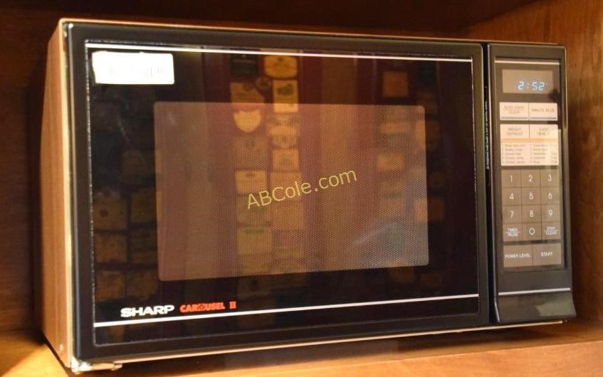 Sharp Carousel Microwave II | United Country-A.B. Cole & Associates, LLC
