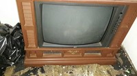 Older Zenith Floor Model Tv 25 Inch Hash Auctions