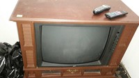 Older Zenith Floor Model Tv 25 Inch Hash Auctions