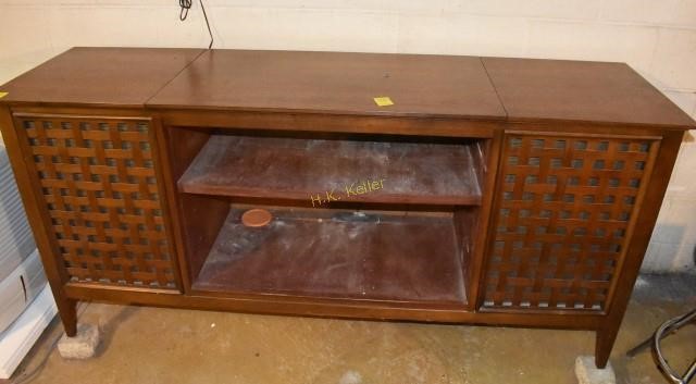 Zenith Radio And Record Player Console Cabinet H K Keller