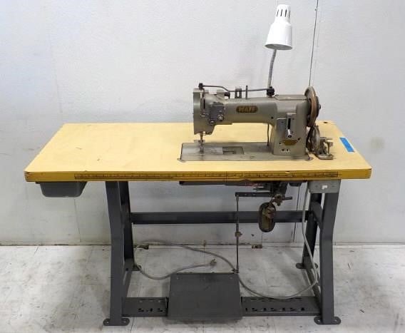 Pfaff Sewing Machine Table W Manual Meridian Public Auction