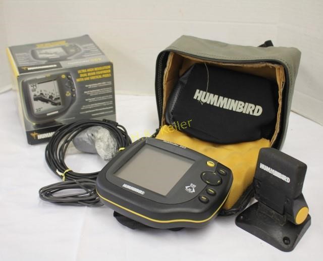 Humminbird Fishfinder 565 with Cover and Case | H. K. Keller