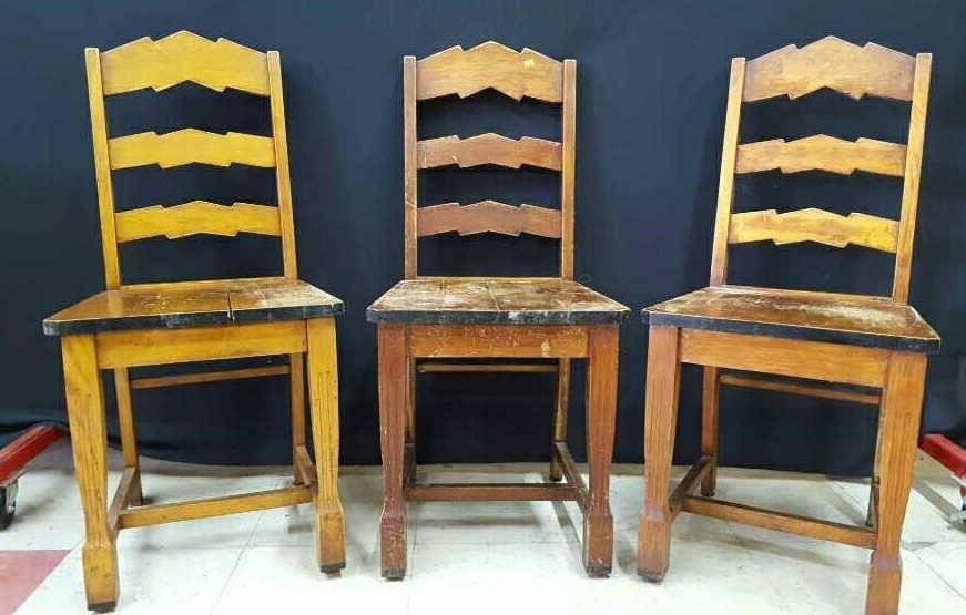 3 Times The Bid Pine Ladder Back Chairs Condition Hibid