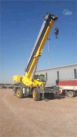 2011 GROVE RT530E-2 Used Rough Terrain Cranes for sale