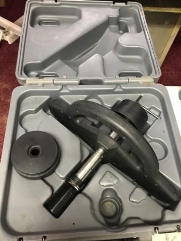 Tapco 11151 Brake Buddy Metal And Vinyl Matt Presley Auctioneers