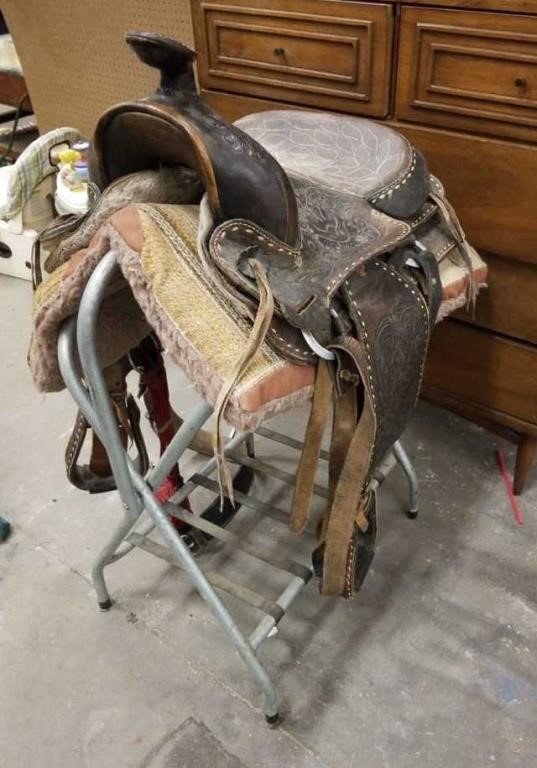 Vintage Western Saddle With Pad 14 Seat Rigged Hibid Auctions