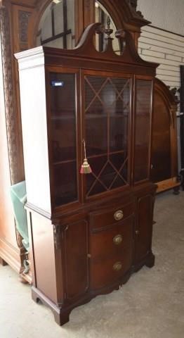 Vtg Duncan Phyfe China Cabinet Live And Online Auctions On Hibid Com