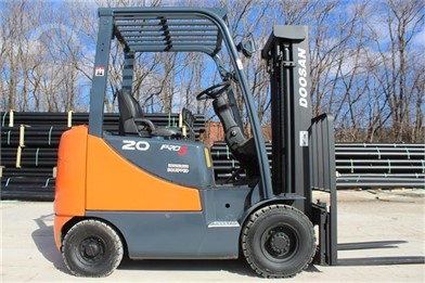Doosan Forklifts Lifts Auction Results 15 Listings Auctiontime Com Page 1 Of 1
