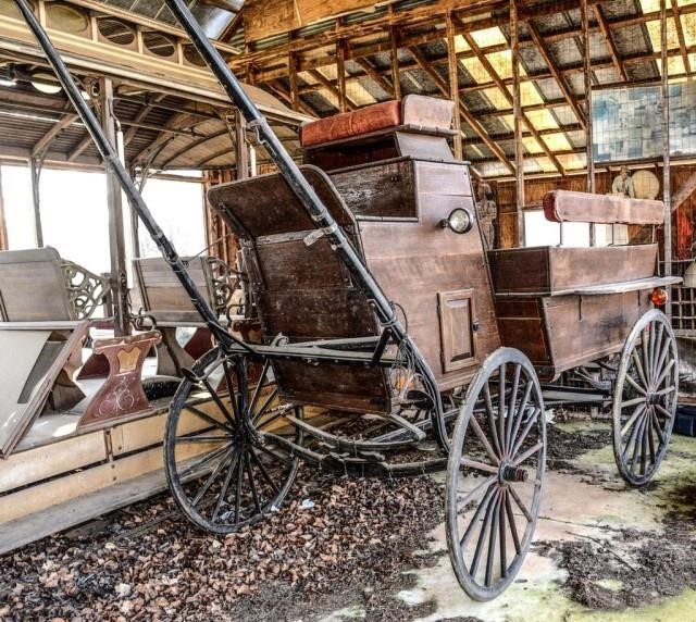 Horse Drawn Amish Buckboard Wagon Hibid Auctions