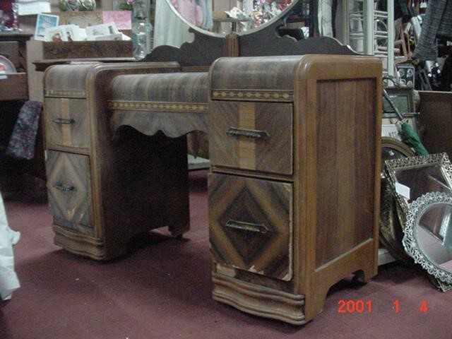 1950 S Vanity Round Mirror Baer Auctioneers Realty Llc