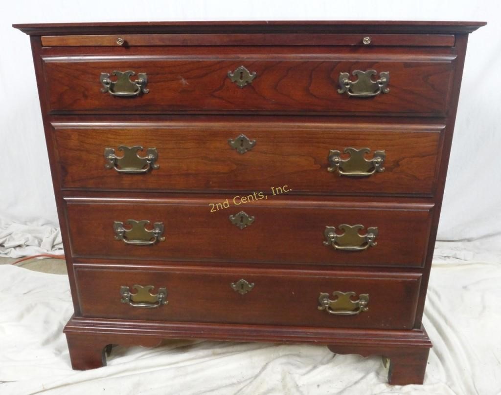 31 Pennsylvania House Bachelor S Chest Desk 2nd Cents Inc