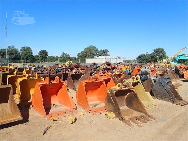 VARIOUS GP BUCKETS Used Bucket, GP for sale