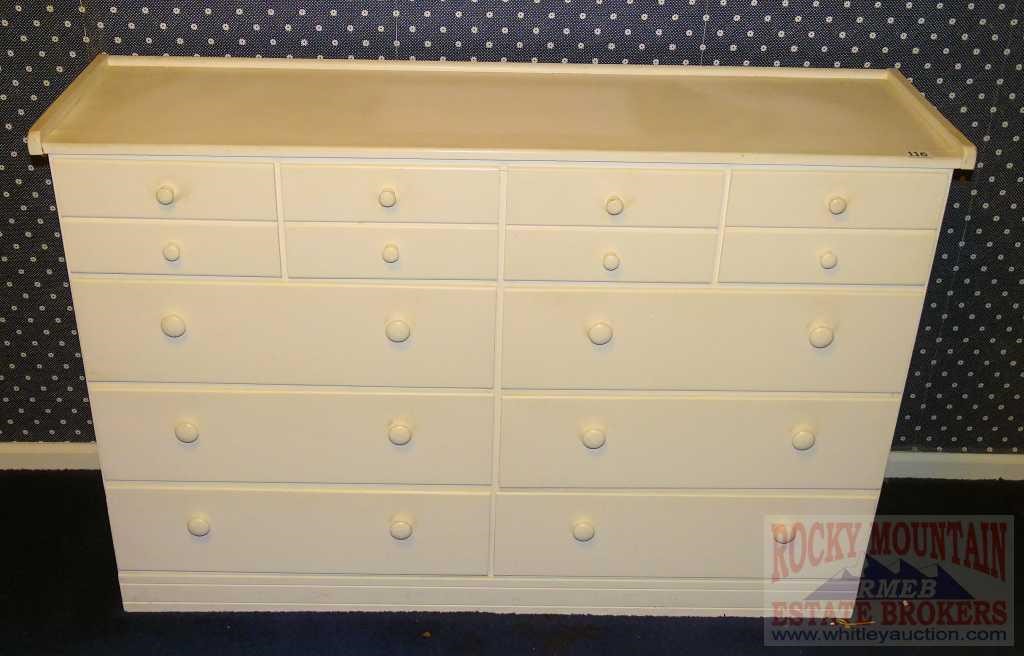 10 Drawer Painted Pine Dresser 36x54x15 Auctioneers Who Know