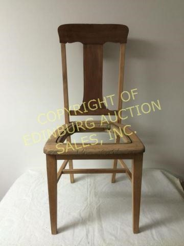 Vintage Unfinished Oak Dining Chair Edinburg Auction Sales Inc