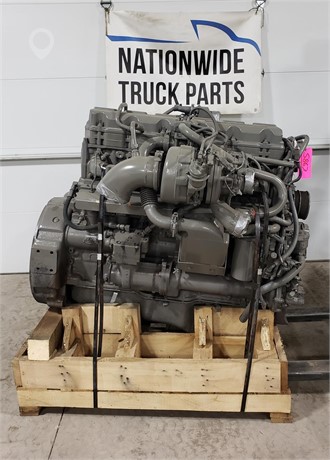 2005 MACK AC380 Used Engine Truck / Trailer Components for sale