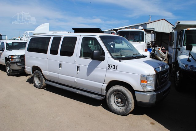 2013 Ford E350