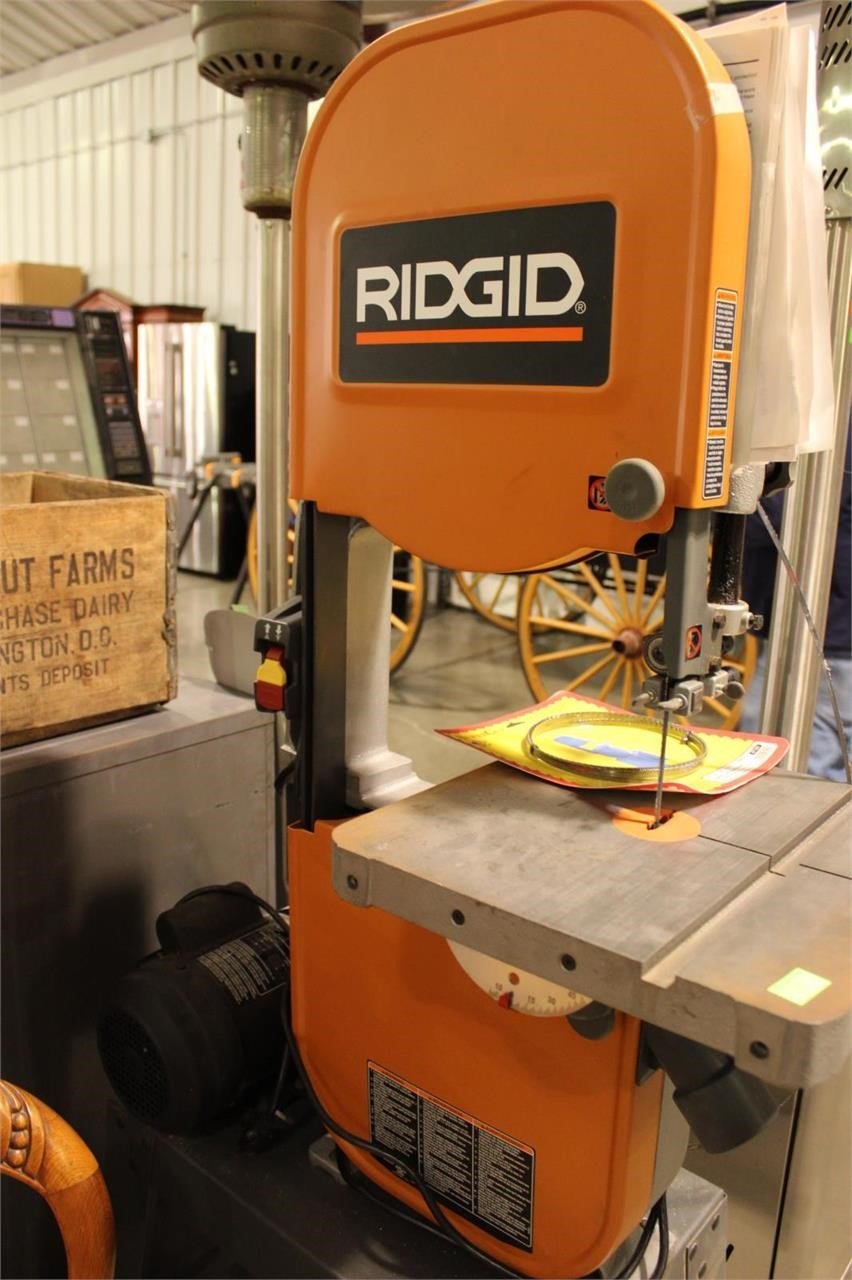 Rigid 14" Band saw with floor stand has extra n | Hash Auctions