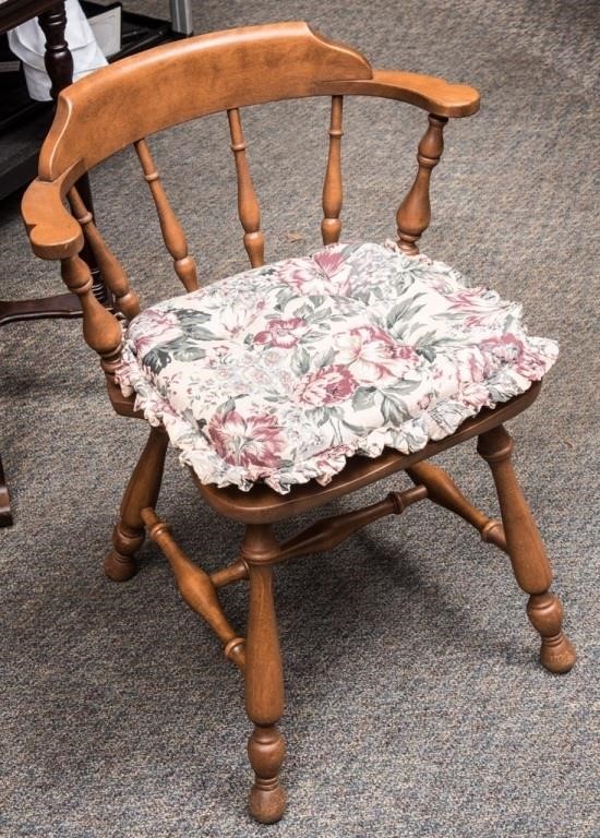 Vintage Ethan Allen Desk Chair The K And B Auction Company