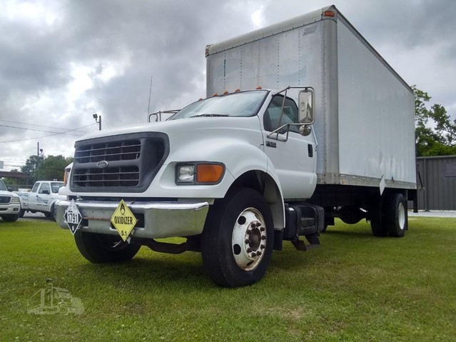 2000 Ford F650 Sd