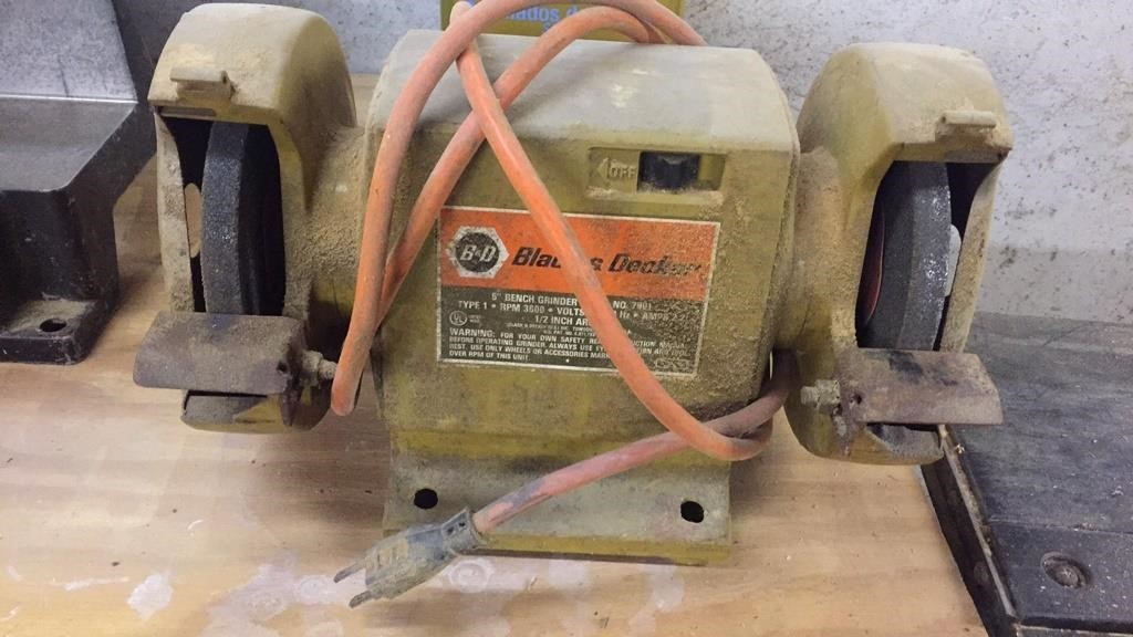 Black Decker 5 Inch Bench Grinder Northern Kentucky Auction Llc
